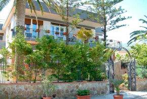 Гостиница Villa Gaia Hotel  Чефалу